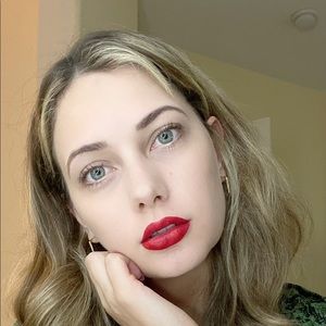 Meet your Posher, Olesia